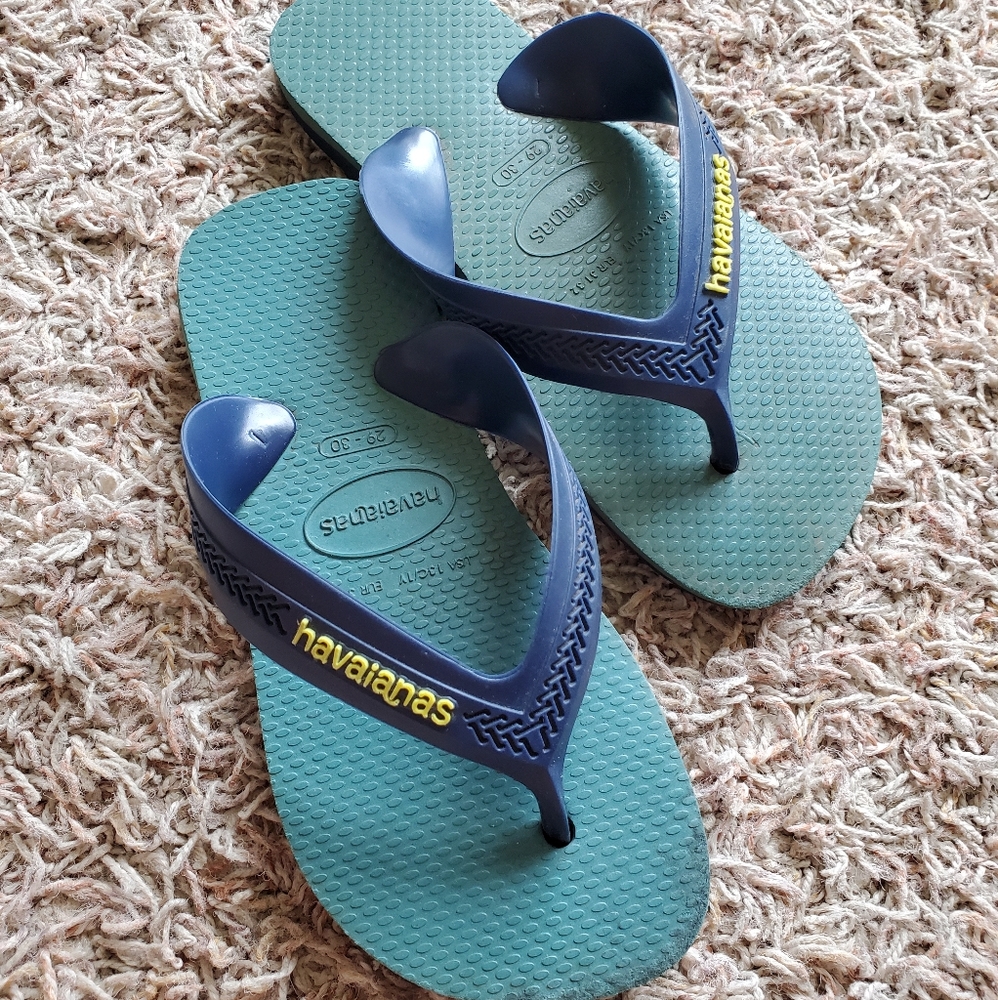 Havianas flip flops